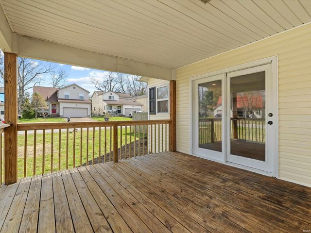 4799 Elizabeth Lane, Newburgh, IN 47630