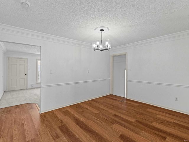 4799 Elizabeth Lane, Newburgh, IN 47630