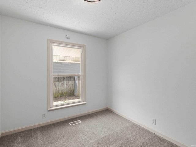 4799 Elizabeth Lane, Newburgh, IN 47630