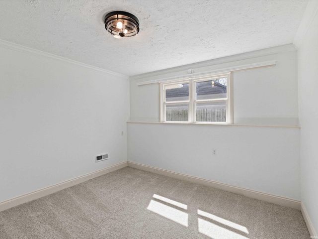 4799 Elizabeth Lane, Newburgh, IN 47630