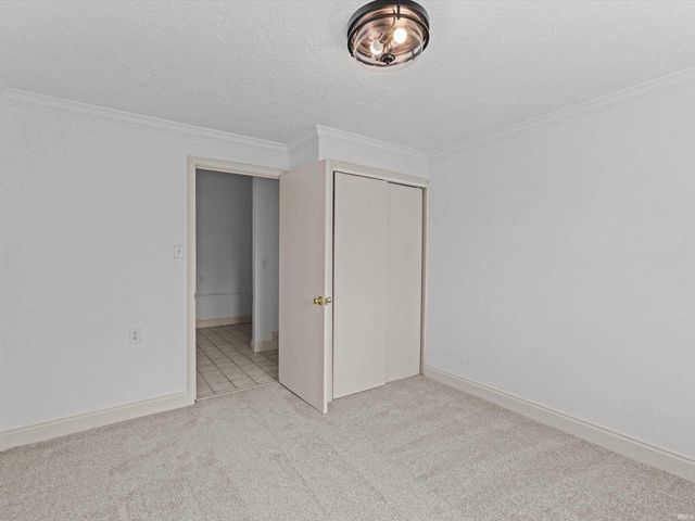 4799 Elizabeth Lane, Newburgh, IN 47630