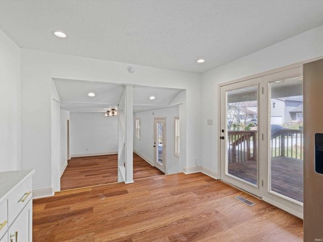 4799 Elizabeth Lane, Newburgh, IN 47630