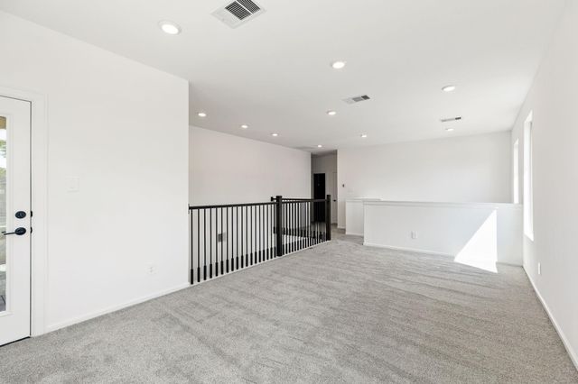 608 Cypress Bay Lane, Pinehurst, TX 77362