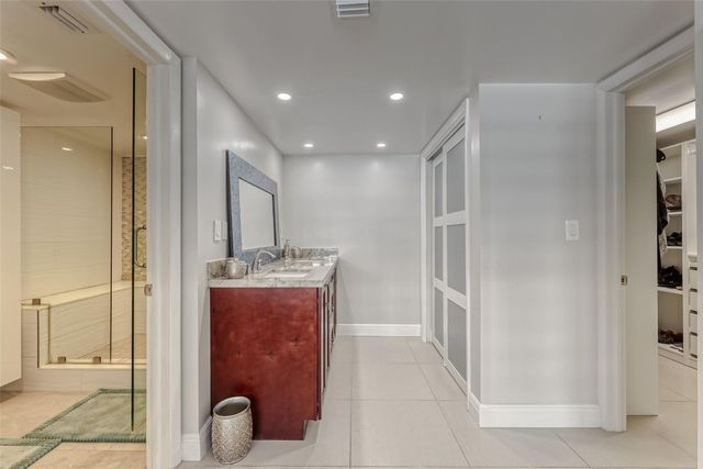 3900 Galt Ocean Drive 712, Fort Lauderdale, FL 33308