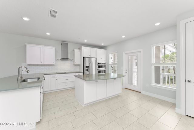 70 SPRING TIDE Way, Ponte Vedra, FL 32081