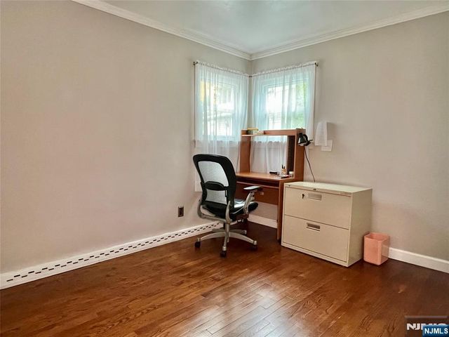 6 White Beeches Drive, Dumont, NJ 07628