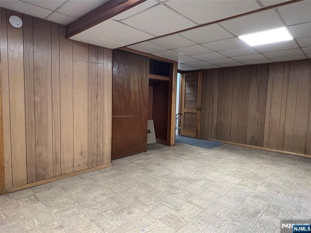 6 White Beeches Drive, Dumont, NJ 07628