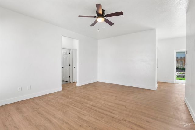 925 22nd Ave East, Jerome, ID 83338