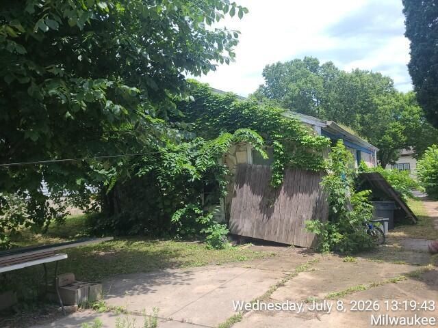 2845 N 58th STREET, Milwaukee, WI 53210