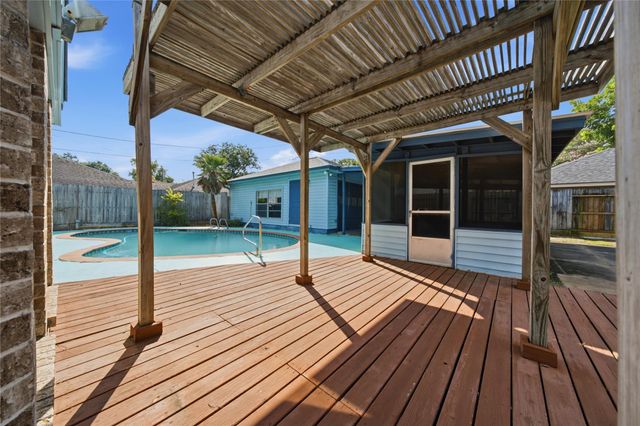 1909 Rampart Street, League City, TX 77573