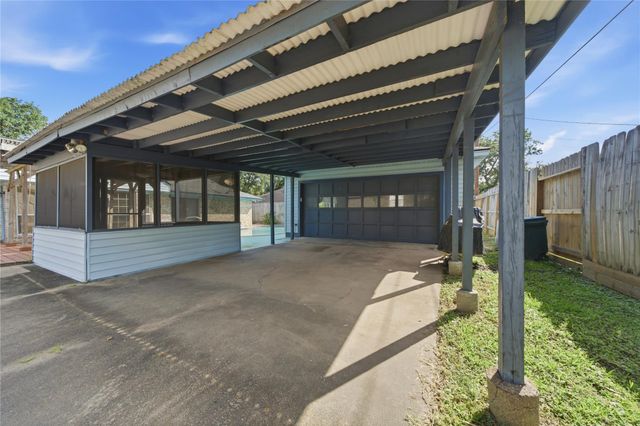 1909 Rampart Street, League City, TX 77573