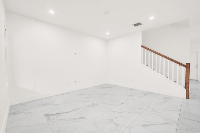 407 Bella Sol Way, West Palm Beach, FL 33406
