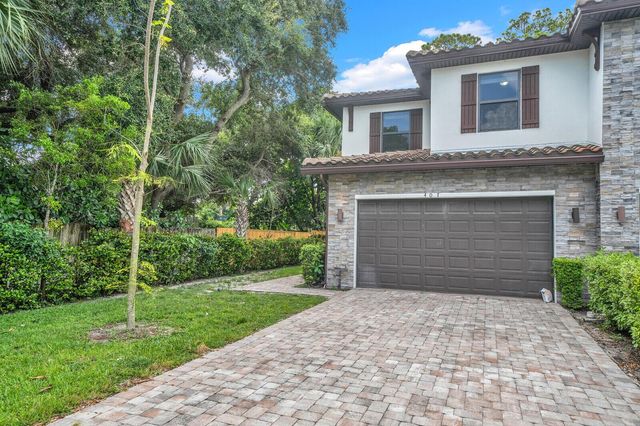 407 Bella Sol Way, West Palm Beach, FL 33406