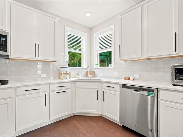 542 Flying Bolt Run, Canton, GA 30115