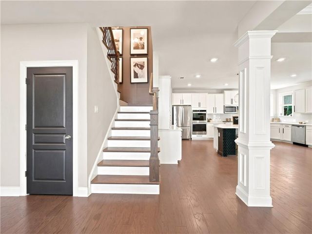 542 Flying Bolt Run, Canton, GA 30115
