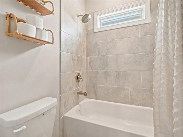 542 Flying Bolt Run, Canton, GA 30115