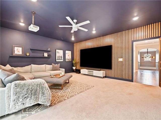 542 Flying Bolt Run, Canton, GA 30115