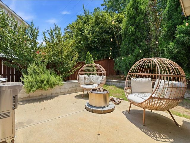 542 Flying Bolt Run, Canton, GA 30115