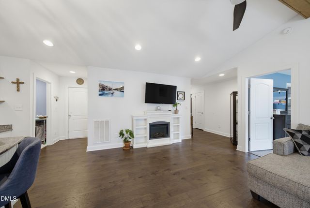244 Cedar Drive, Zebulon, NC 27597