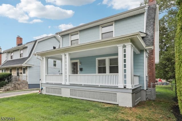 31 Monroe Ave, East Orange City, NJ 07017
