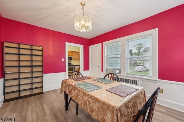 31 Monroe Ave, East Orange City, NJ 07017