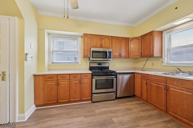 31 Monroe Ave, East Orange City, NJ 07017