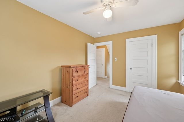 31 Monroe Ave, East Orange City, NJ 07017