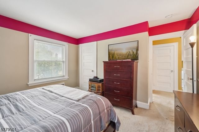 31 Monroe Ave, East Orange City, NJ 07017