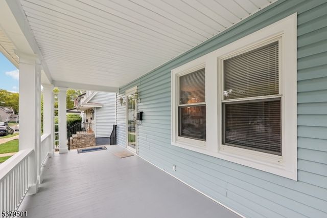 31 Monroe Ave, East Orange City, NJ 07017