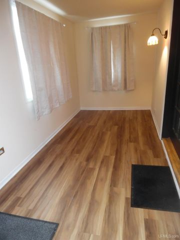 440 Kearsarge Street, Laurium, MI 49913