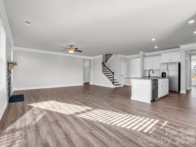 23 Silverthorne Court, Hendersonville, NC 28792