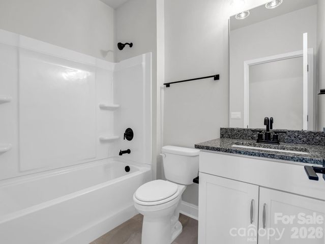 23 Silverthorne Court, Hendersonville, NC 28792