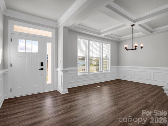 23 Silverthorne Court, Hendersonville, NC 28792