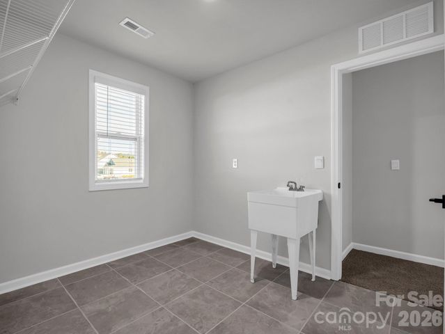 23 Silverthorne Court, Hendersonville, NC 28792