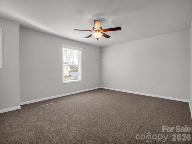 23 Silverthorne Court, Hendersonville, NC 28792