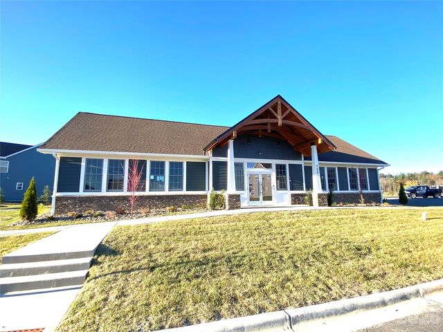 23 Silverthorne Court, Hendersonville, NC 28792