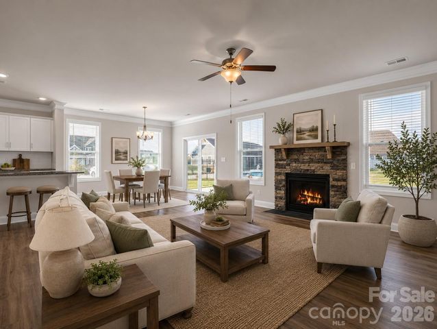 23 Silverthorne Court, Hendersonville, NC 28792