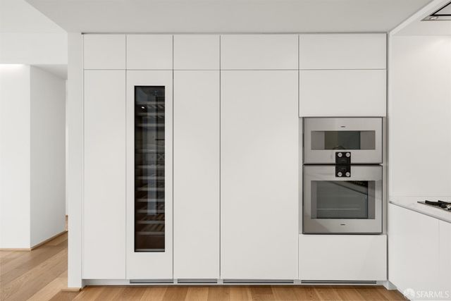 1 Steuart Lane 905, San Francisco, CA 94105