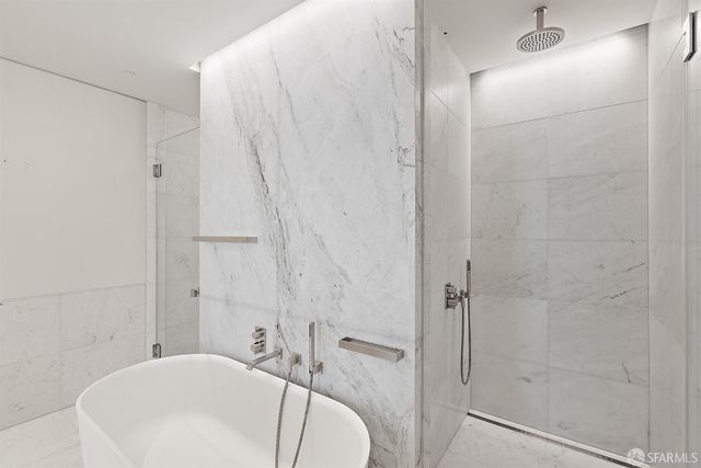 1 Steuart Lane 905, San Francisco, CA 94105