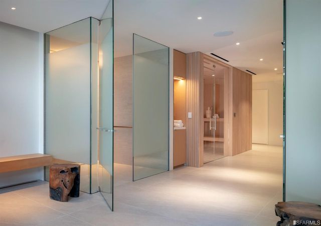 1 Steuart Lane 905, San Francisco, CA 94105