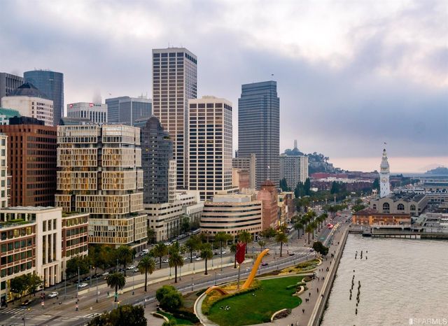 1 Steuart Lane 905, San Francisco, CA 94105