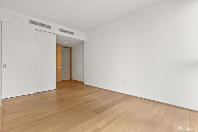 1 Steuart Lane 905, San Francisco, CA 94105