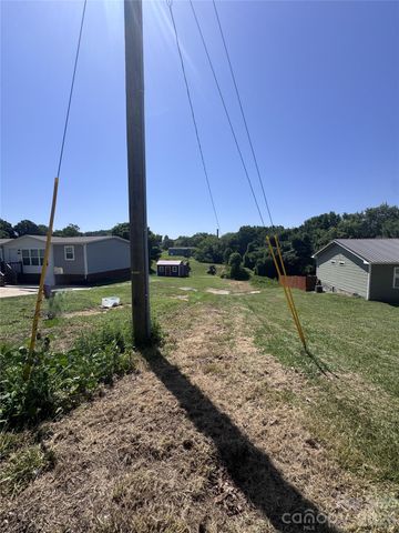 000 Miller Avenue, Marion, NC 28752