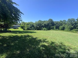 000 Miller Avenue, Marion, NC 28752