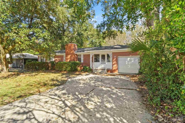 16 Linda St, Pensacola, FL 32506