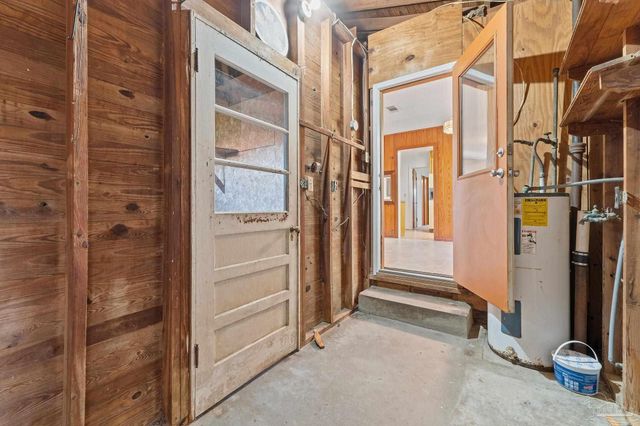 16 Linda St, Pensacola, FL 32506