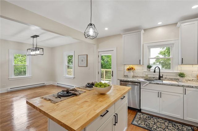 406 Darrow Avenue, Geddes, NY 13209