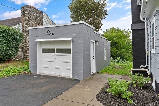 406 Darrow Avenue, Geddes, NY 13209