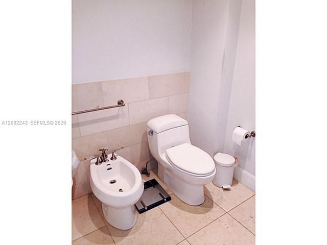 155 OCEAN LANE DR 1101, Key Biscayne, FL 33149