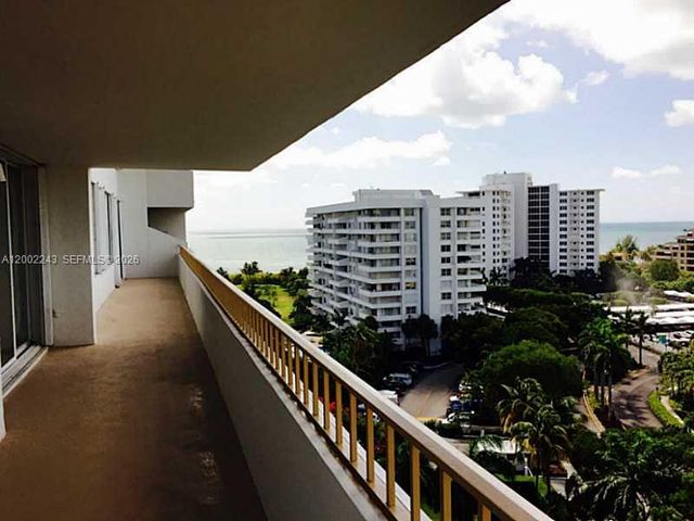 155 OCEAN LANE DR 1101, Key Biscayne, FL 33149